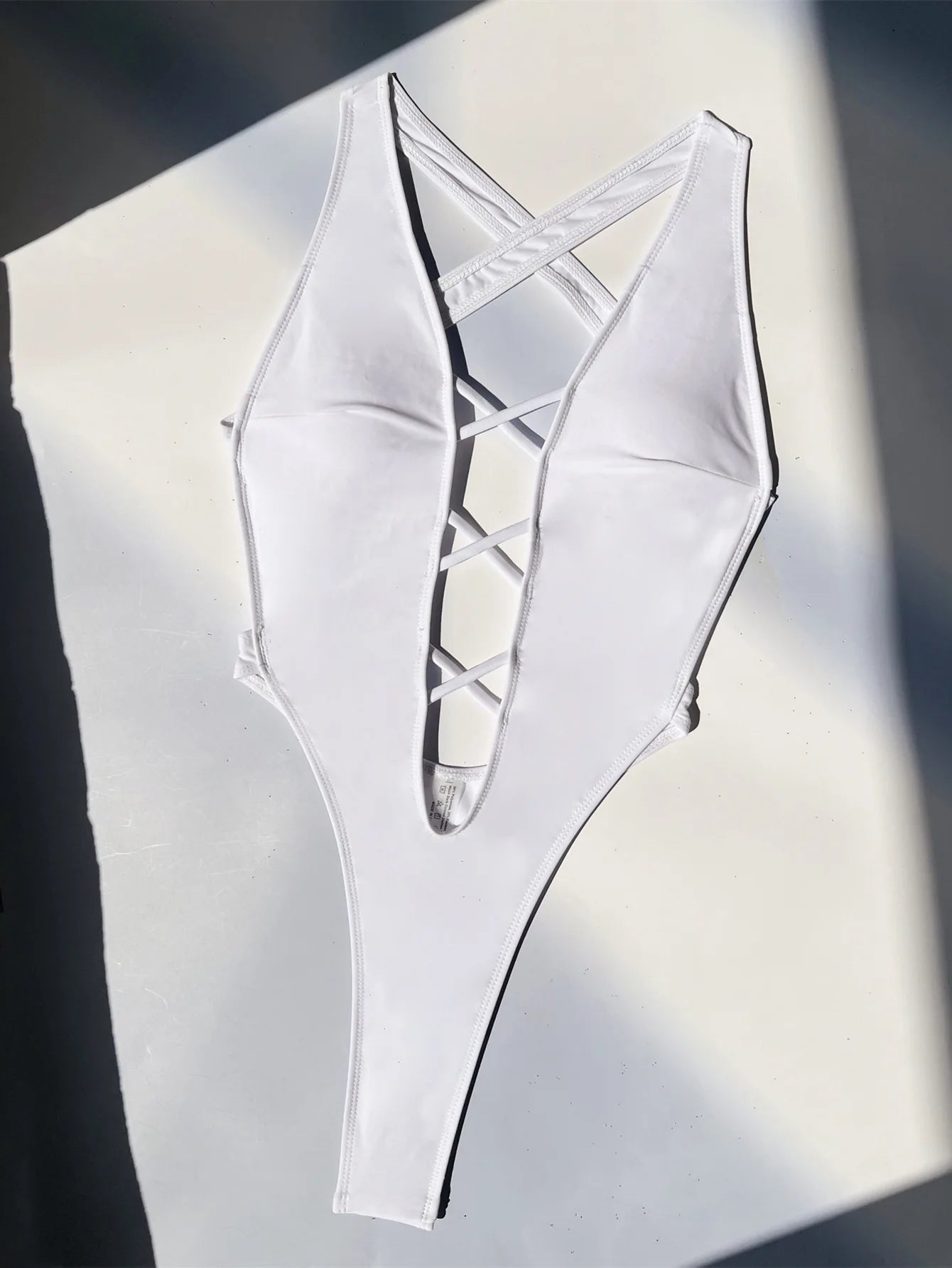 Traje de baño de una pieza para mujer, sexy, cruzado, sin espalda, de corte alto, con tanga, monokini