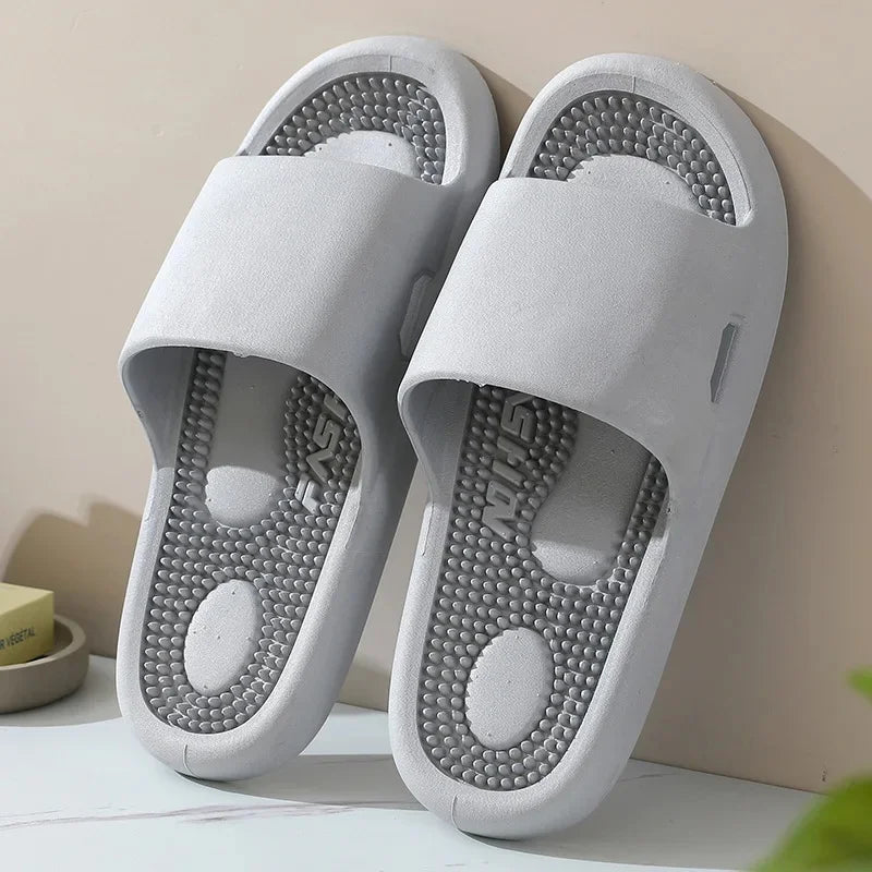 Zapatillas de masaje para interiores con suela suave para terapia de pies, antideslizantes, para hombres y mujeres, sandalias de verano para uso doméstico con pegatinas de puntos de acupuntura.