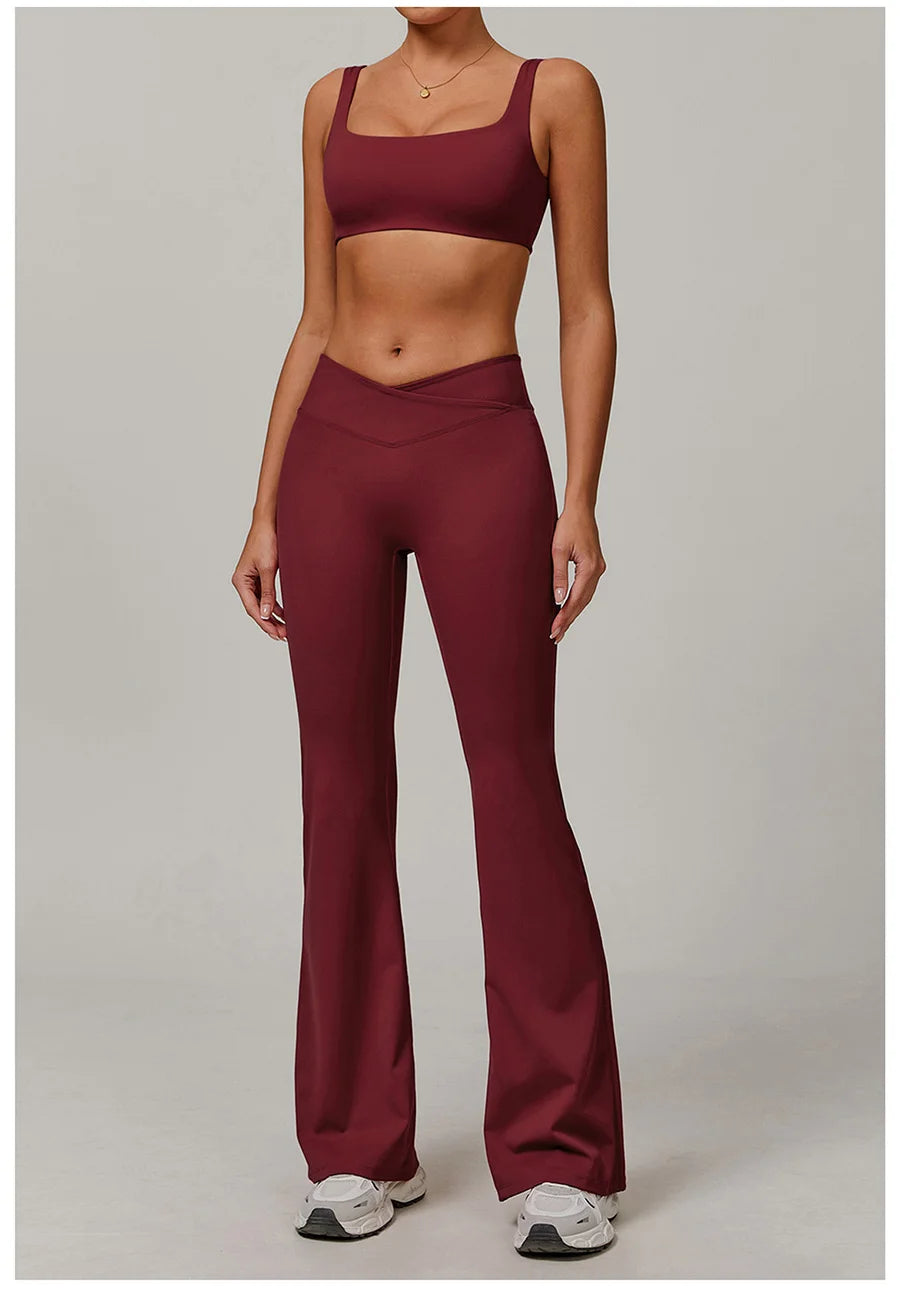 Nuevo conjunto de yoga para mujer, ropa deportiva para gimnasio, sujetador deportivo y pantalones cortos, conjuntos de leggings, atuendos de sensación desnuda, ropa deportiva femenina, chándal