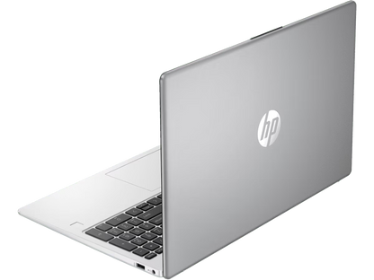 Laptop HP 255 G10 de 15.6", Windows 11 Home Single Language, AMD Ryzen™ 5, 8GB RAM, 512GB SSD