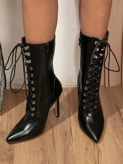 Botas Chelsea negras de moda para mujer, de piel sintética de alta calidad, con punta puntiaguda, para fiestas, discotecas, tacones de aguja, cremallera y cordones.