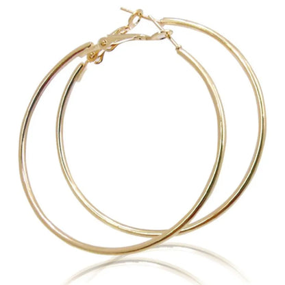Nuevos pendientes de aro con forma de círculo hueco geométrico de moda, joyería de moda, pendientes de hipérbole para mujer, regalo para niñas