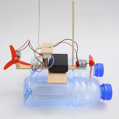 Juguetes pequeños de nueva tecnología 2021, modelo de barco de viento con control remoto para bricolaje, material de experimento científico, colección de regalos para niños