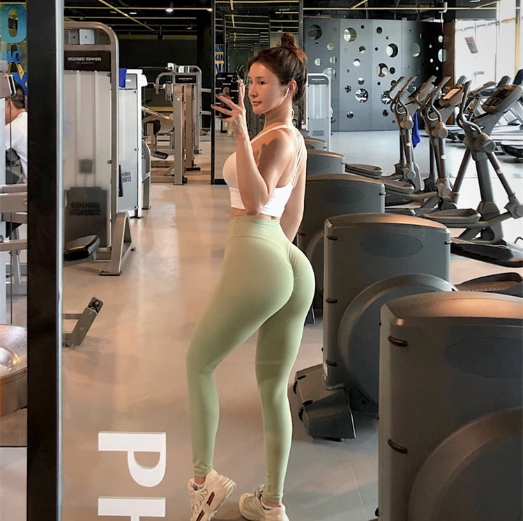 Pantalones de yoga para mujer con efecto push-up, tejido de tacto suave, leggings deportivos para gimnasio, mallas de cintura alta para entrenamiento y fitness, pantalones elásticos para realzar glúteos.