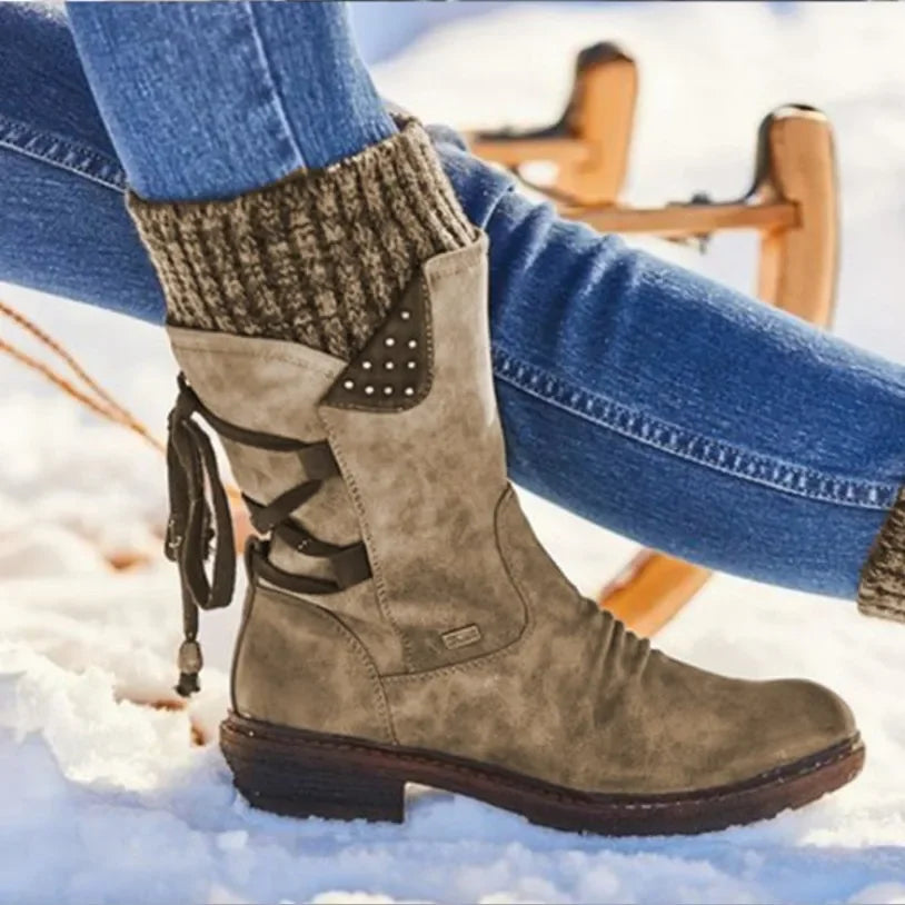 Botas de invierno a media pantorrilla para mujer, zapatos de invierno, botas de nieve a la moda para mujer, botas altas de gamuza cálidas 2025