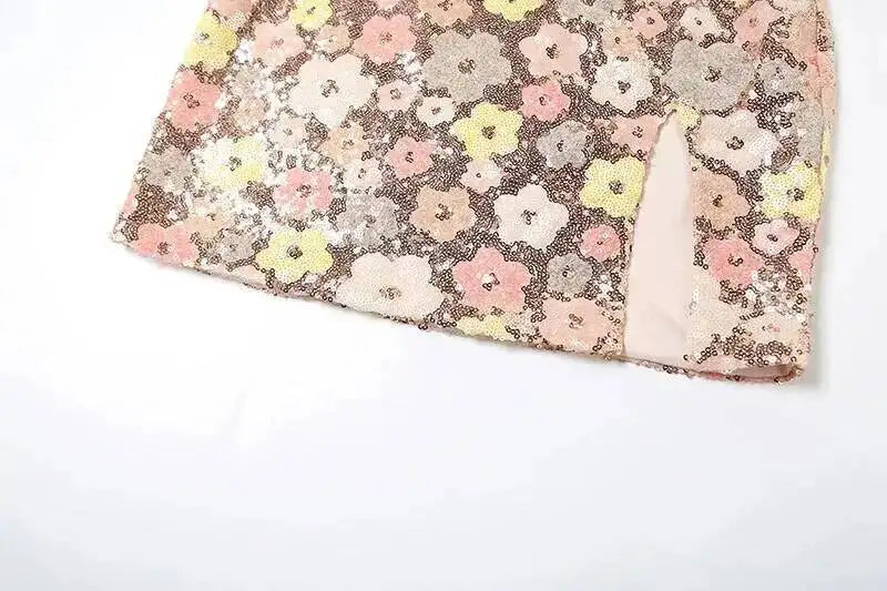 Vestido de fiesta sexy para mujer, estilo discoteca, con lentejuelas florales, tipo pueblo, tirantes finos, mini, primavera/verano 2025, vestido ajustado y entallado.