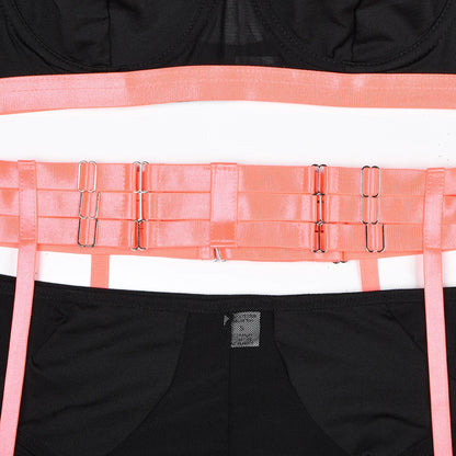 Conjunto de lencería sexy para mujer, con panel de encaje, escote en V profundo, glúteos abiertos, tirantes con forma de corazón de melocotón, cadena cruzada, liguero, ropa interior de tres piezas