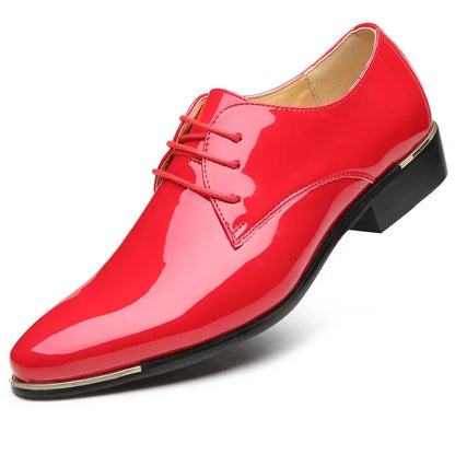Zapatos de cuero retro puntiagudos para hombre, mocasines informales de charol con cordones, elegantes y de lujo, para eventos sociales.