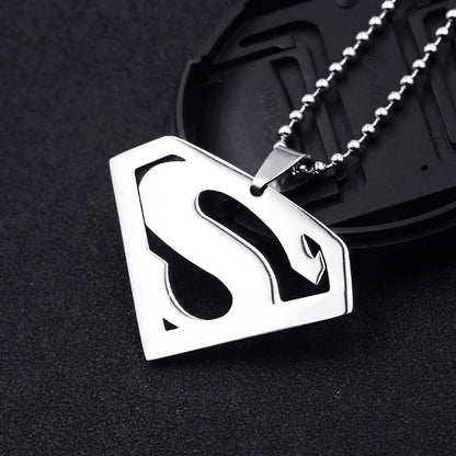 STEELBROS - Colgante de acero inoxidable pulido de alta calidad con diseño de película de anime, superhéroe, para hombre, regalo de joyería para niños y niñas