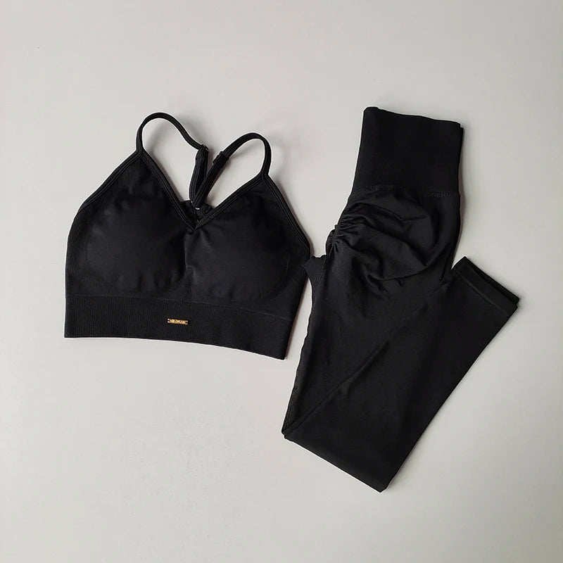 Traje de yoga sin costuras para levantamiento de cadera, sujetador deportivo para mujer, traje de yoga de secado rápido, leggings ajustados con alto contenido de grasa para gimnasio.