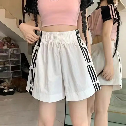 Pantalones cortos deportivos coreanos de Goft con lazo dulce a rayas en blanco y negro, pantalones deportivos de moda de verano, cómodos, transpirables, de secado rápido