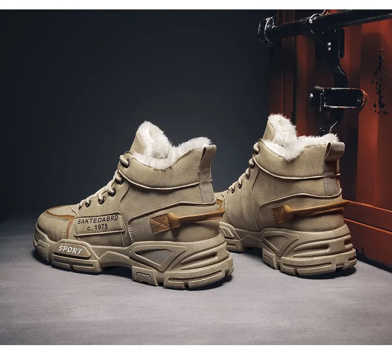 Nuevos zapatos de invierno de caña alta para hombre, botas de nieve para exteriores para hombre, zapatos de algodón con forro polar de moda, zapatos casuales cómodos de marca de tendencia.