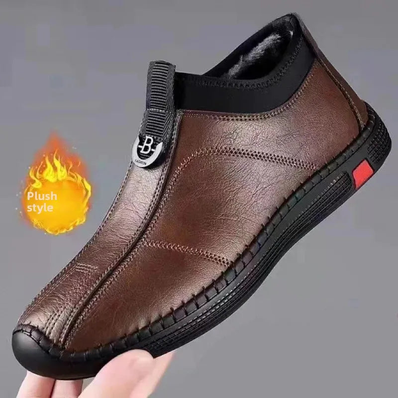 Zapatos casuales de cuero para hombre, ligeros, antideslizantes, de suela suave, sin cordones, con forro polar, cálidos, para conducir, transpirables, para verano