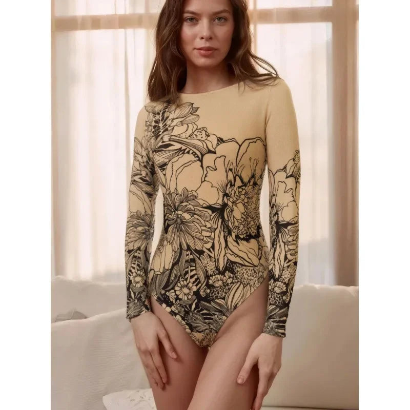 Nuevo bikini de una pieza transfronterizo 2025, traje de baño ruso, diseño integrado, cómodo y elegante.