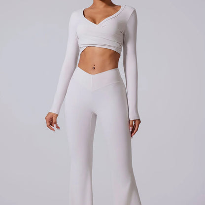 Conjunto de yoga para mujer: pantalones acampanados, ropa deportiva para gimnasio, top push-up de manga larga, estilo deportivo y sexy.