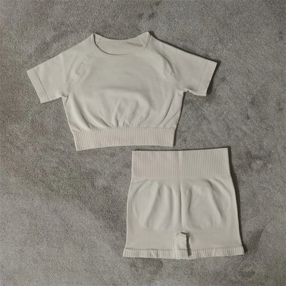 Conjunto de yoga fitness sin costuras para mujer, ropa deportiva de cintura alta, leggings, pantalones cortos de dos piezas, ropa de gimnasio para mujer