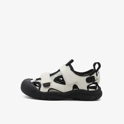 Sandalias para niños, novedad de verano 2025, estilo coreano, suela suave, antideslizantes, versátiles, con recortes y zapatillas transpirables.
