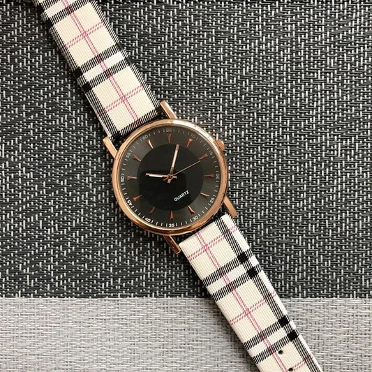 Reloj para hombre Nuevo reloj informal con cinturón a cuadros simple y moderno con caja de oro rosa y reloj de cuarzo a cuadros