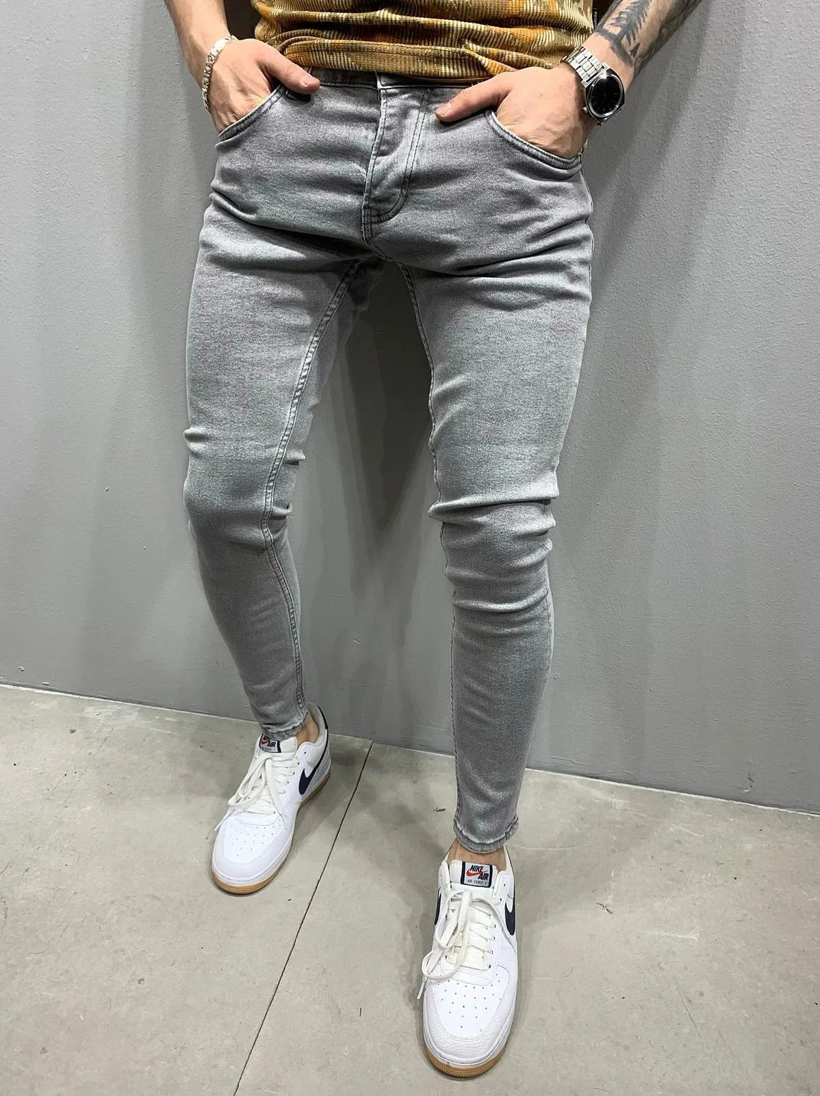 Pantalones vaqueros de hombre, estilo lápiz, corte recto, hasta el tobillo, lavado liso, corte ajustado, bolsillos, ligeramente elásticos, cintura media, estilo urbano Y2K.