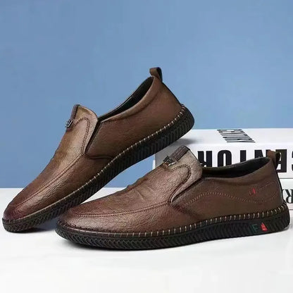 Zapatos de conducción de cuero cómodos para hombre, sin cordones, con suela suave, antideslizantes, transpirables, para personas de mediana edad y mayores.