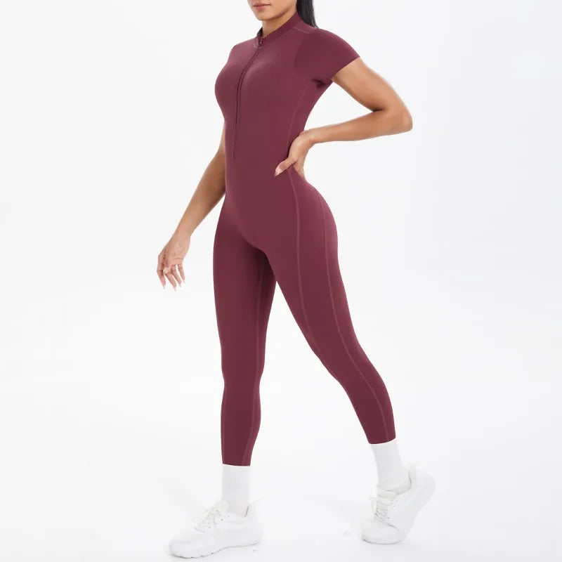 Mono deportivo de yoga sexy con cremallera frontal, espalda descubierta, manga corta, pantalones cortos, ropa deportiva para fitness, correr, gimnasio, yoga y actividades deportivas para mujer.