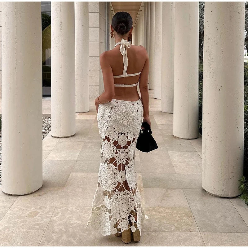 Vestido largo de punto con cuello halter y estampado floral, sexy, sin mangas y con espalda descubierta, estilo maxi, colección 2024. Ideal para la playa y las vacaciones.