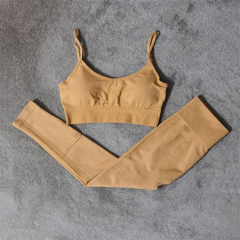 Conjunto de yoga fitness sin costuras para mujer, ropa deportiva de cintura alta, leggings, pantalones cortos de dos piezas, ropa de gimnasio para mujer