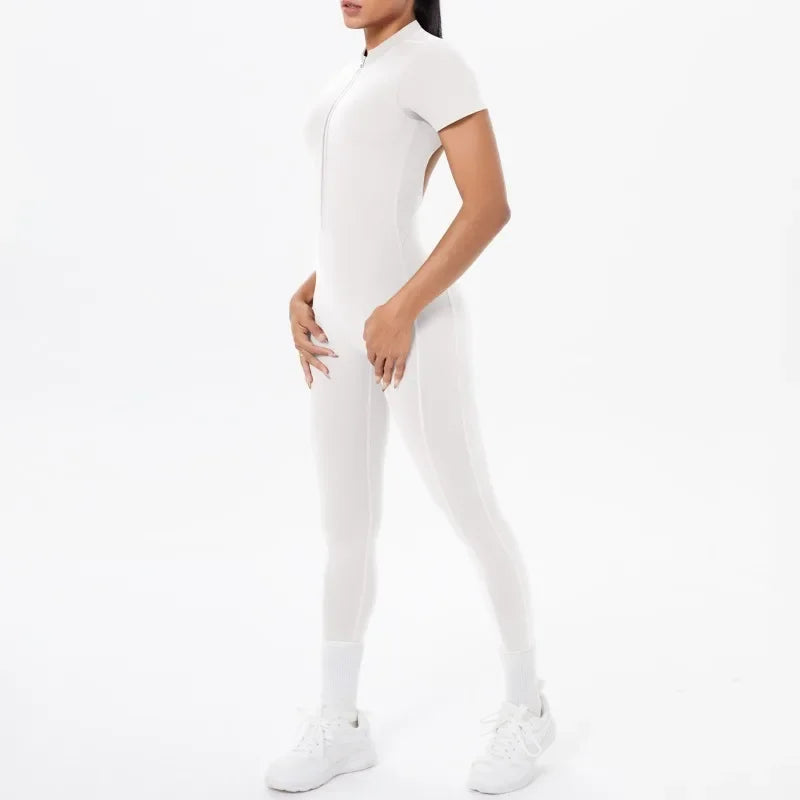 Mono deportivo de yoga sexy con cremallera frontal, espalda descubierta, manga corta, pantalones cortos, ropa deportiva para fitness, correr, gimnasio, yoga y actividades deportivas para mujer.