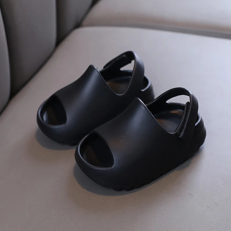 Zapatillas de verano para niños, sandalias, zapatillas, venta al por mayor, zapatos de playa, comercio exterior, zapatos con agujeros para niños pequeños, zapatos de bebé