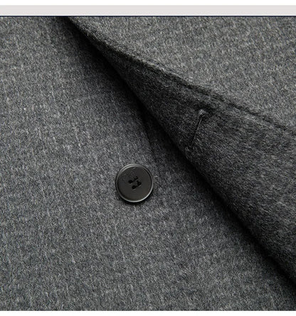 Abrigo de lana de doble faz para hombre, colección invierno 2025, estilo clásico informal de negocios, con solapa de muesca. Gabardina premium de largo medio.