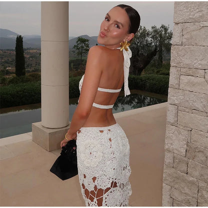 Vestido largo de punto con cuello halter y estampado floral, sexy, sin mangas y con espalda descubierta, estilo maxi, colección 2024. Ideal para la playa y las vacaciones.