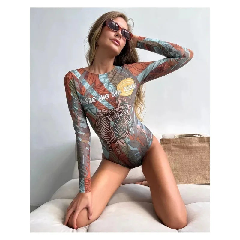 Nuevo bikini de una pieza transfronterizo 2025, traje de baño ruso, diseño integrado, cómodo y elegante.
