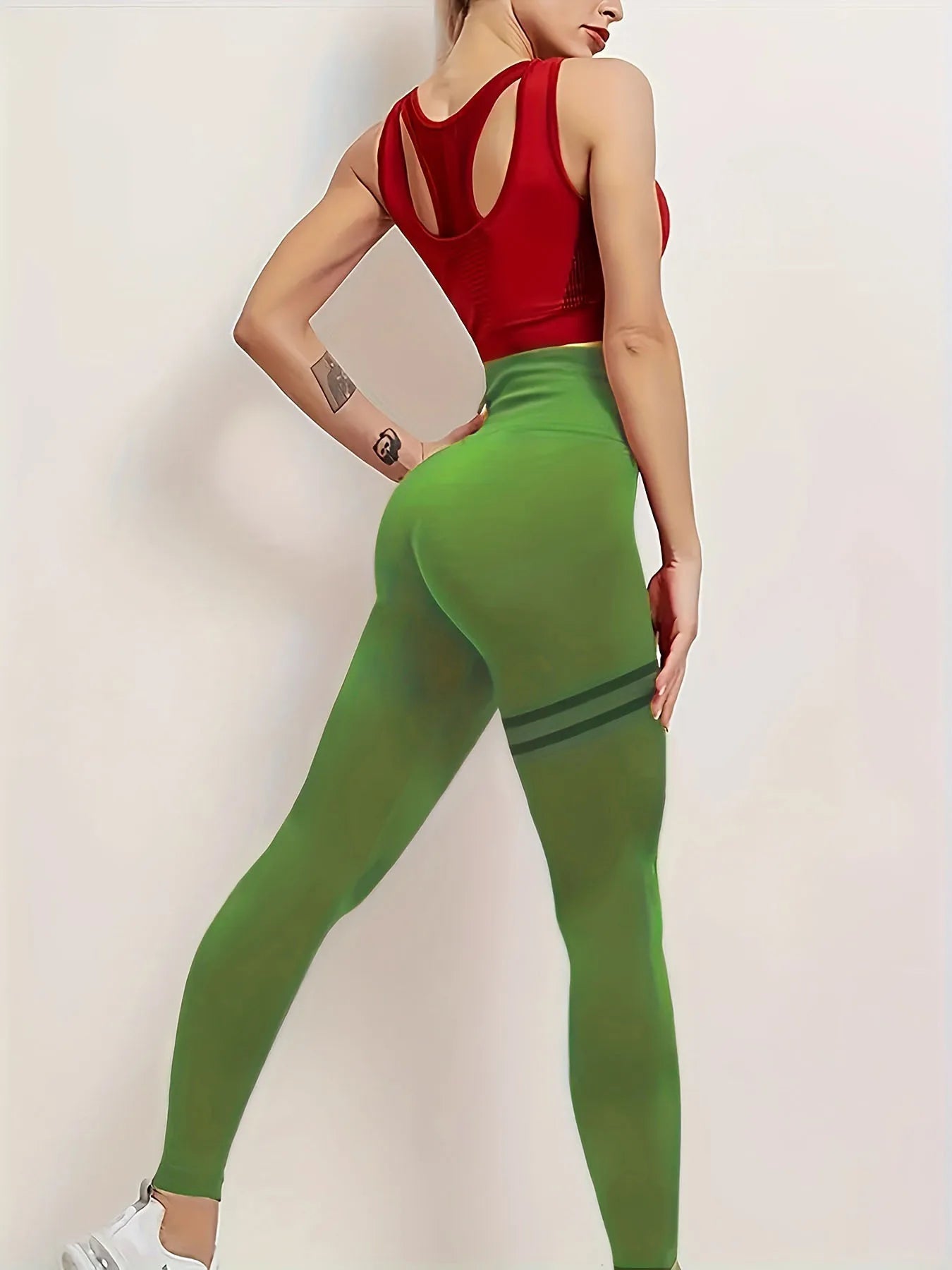 Pantalones deportivos de yoga europeos y americanos de gran venta (2024), con barras paralelas, corte ajustado, realzadores de caderas, cintura alta.