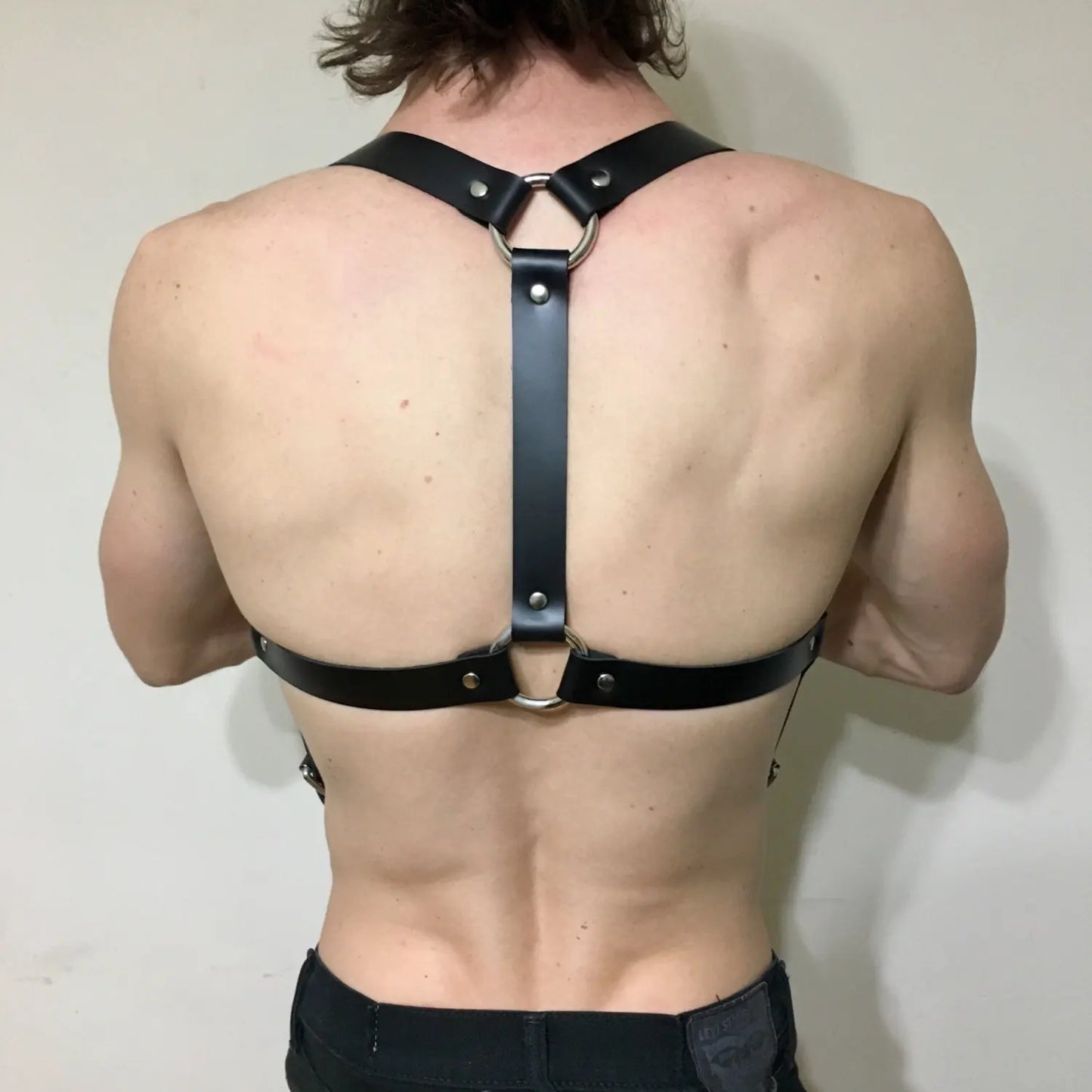 Arnés de pecho de cuero sintético para hombre, tirantes ajustables, arnés corporal bondage, accesorios de ropa gótica, moda