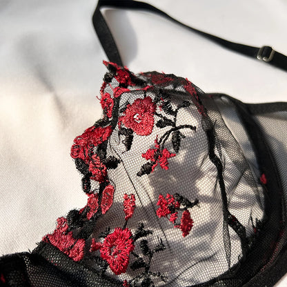 Conjunto de lencería sexy para mujer, sujetador exótico con estampado bordado y push up, bralette fino.