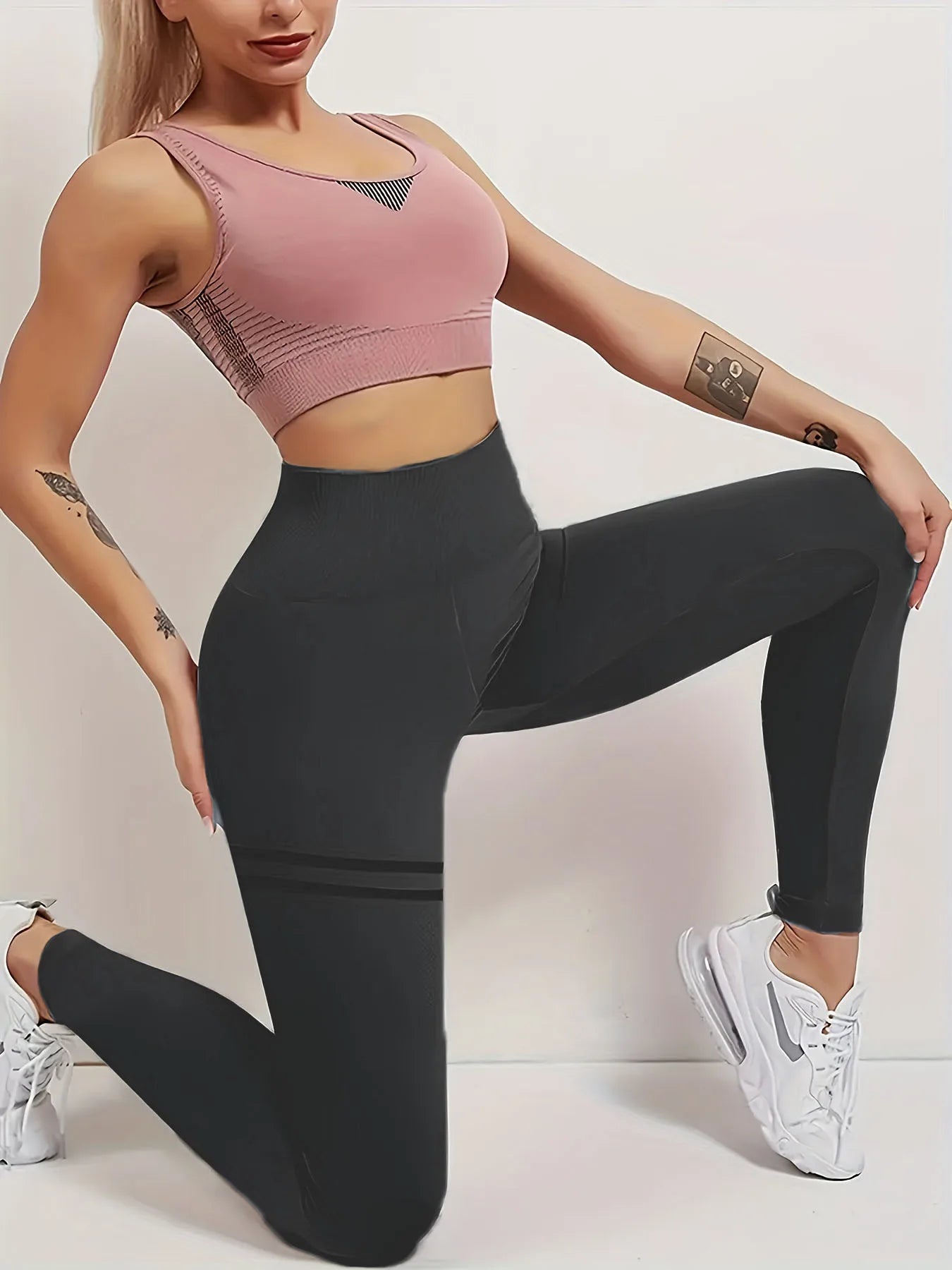 Pantalones deportivos de yoga europeos y americanos de gran venta (2024), con barras paralelas, corte ajustado, realzadores de caderas, cintura alta.