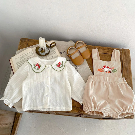 Nueva ropa infantil de otoño, niñas de 0 a 4 años, cárdigan con solapa bordada y pantalón con pechera, conjunto de 2 piezas
