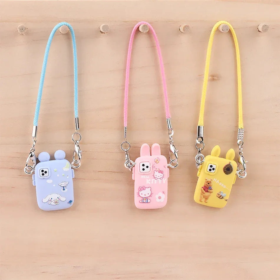 Accesorios para Labubu Accesorios para Crybaby Bolso para cámara de teléfono estilo dibujos animados Accesorios para muñecos de peluche Colgante Abanico Regalo de cumpleaños