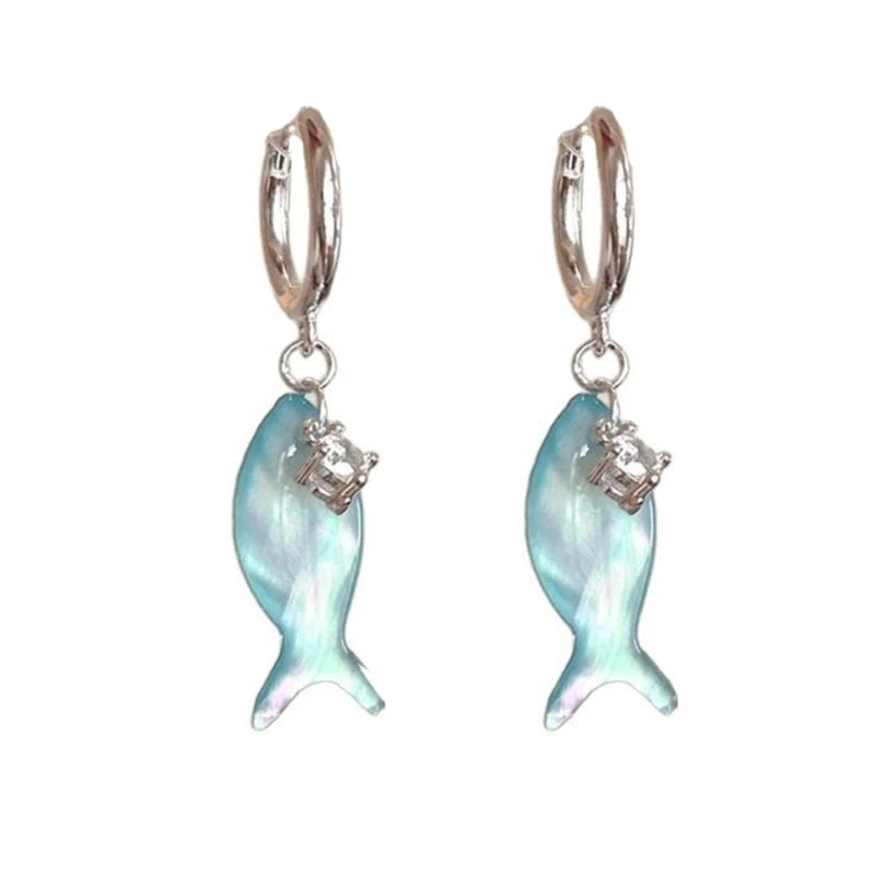 G7NC - Pendiente colgante de pez azul de moda, hecho a mano, de plástico, accesorio para las orejas, joyería con temática oceánica para uso diario o informal.