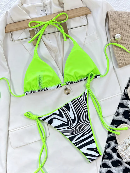 Microbikini de leopardo sexy para mujer, traje de baño femenino de 2023, conjunto de bikini tipo tanga, brasileño, con cuello halter, ropa de playa con cordones