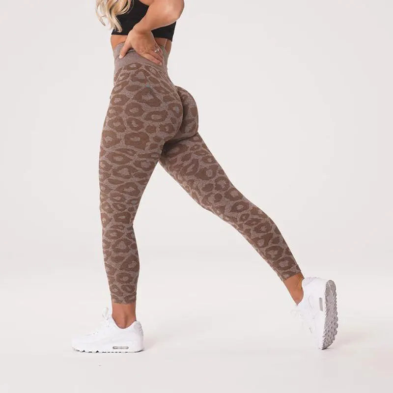 Pantalones de yoga de nueve puntos con estampado de leopardo y copos de nieve, leggings para mujer, pantalones deportivos de cintura sin costuras con estampado animal, ropa de mujer