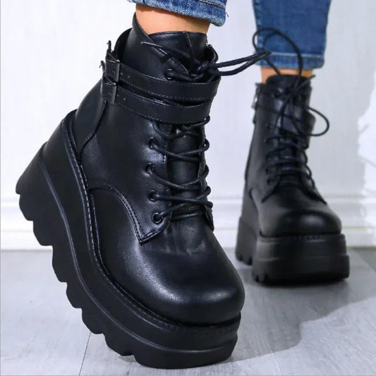 Botas góticas negras, botines con plataforma y tacones, zapatillas gruesas para mujer, botines casuales de diseñador de lujo New Rock
