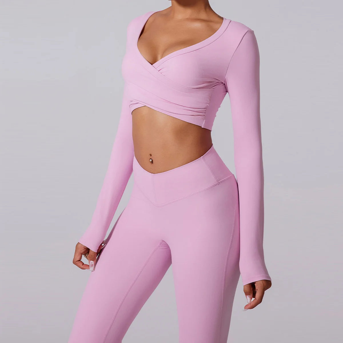 Conjunto de yoga para mujer: pantalones acampanados, ropa deportiva para gimnasio, top push-up de manga larga, estilo deportivo y sexy.