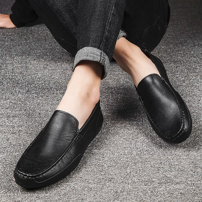 Zapatos casuales para hombre, de piel sintética, de marca de lujo, mocasines para hombre, transpirables, sin cordones, negros, para conducir