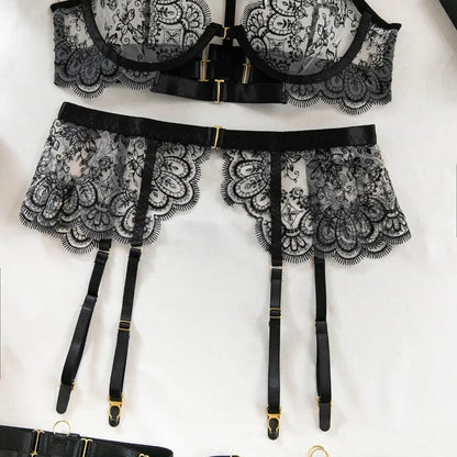 Tornova - Conjunto de ropa interior sexy con bordado de 5 piezas para mujer, de malla con retazos, transparente, con cuello halter y ligas, lencería sexy