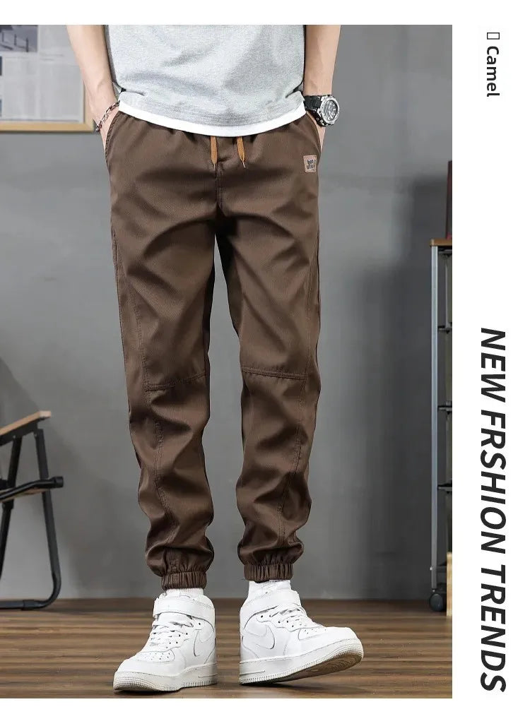 Pantalones casuales de hombre de corte holgado y a la moda, ideales para otoño e invierno. Estilo deportivo clásico y sencillo. Cómodos pantalones holgados para el trabajo.