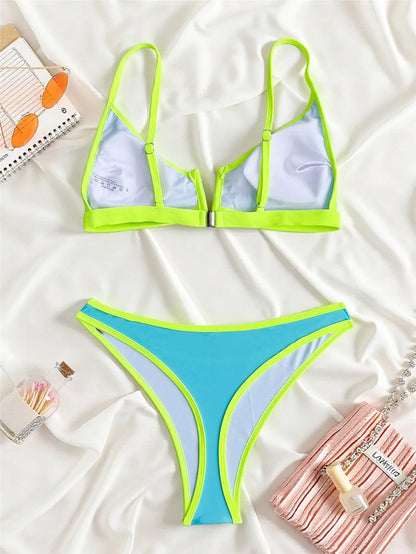 Conjuntos de bikini negros sexys con borde rosa, traje de baño con cuello en V para mujer 2025, microtanga de corte alto, bikinis de mujer