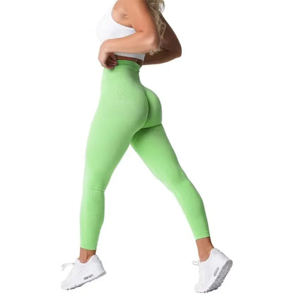 Nuevas mallas deportivas sin costuras con estampado moteado de contorno para mujer, suaves, para entrenamiento, fitness, yoga, cintura alta, ropa de gimnasio.