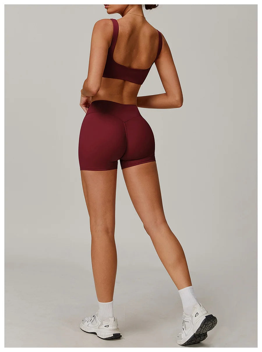 Nuevo conjunto de yoga para mujer, ropa deportiva para gimnasio, sujetador deportivo y pantalones cortos, conjuntos de leggings, atuendos de sensación desnuda, ropa deportiva femenina, chándal