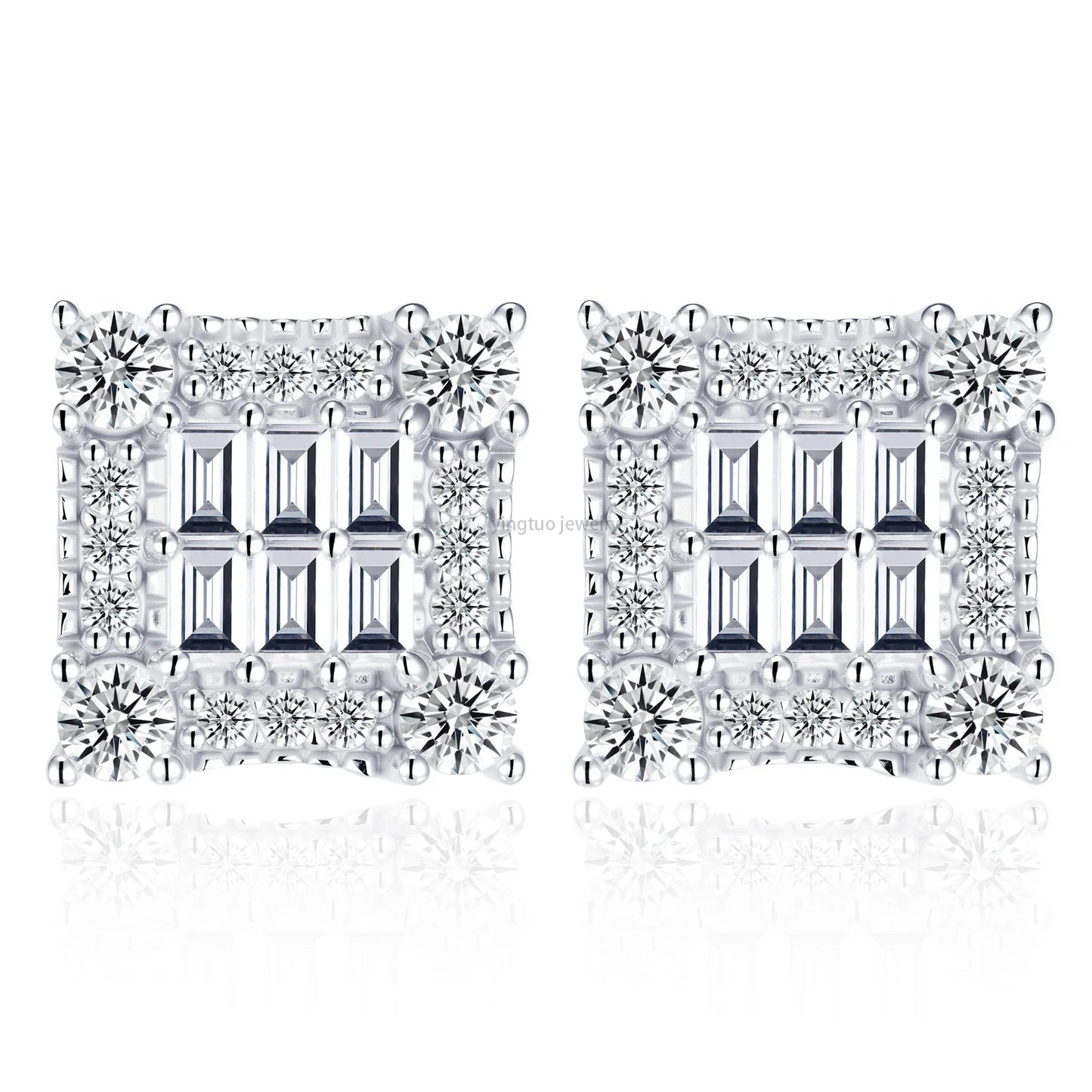 Pendientes de plata de ley 925 de oro de 18 quilates y moissanita de 0,5 quilates.